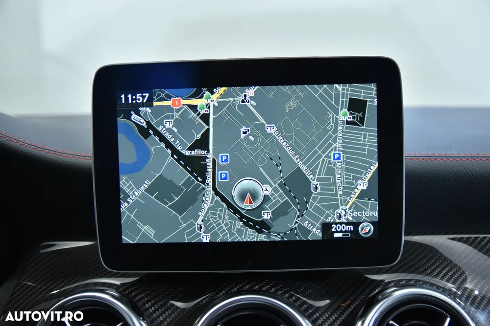 Mercedes-Benz GLA 250 4MATIC Aut. - 23