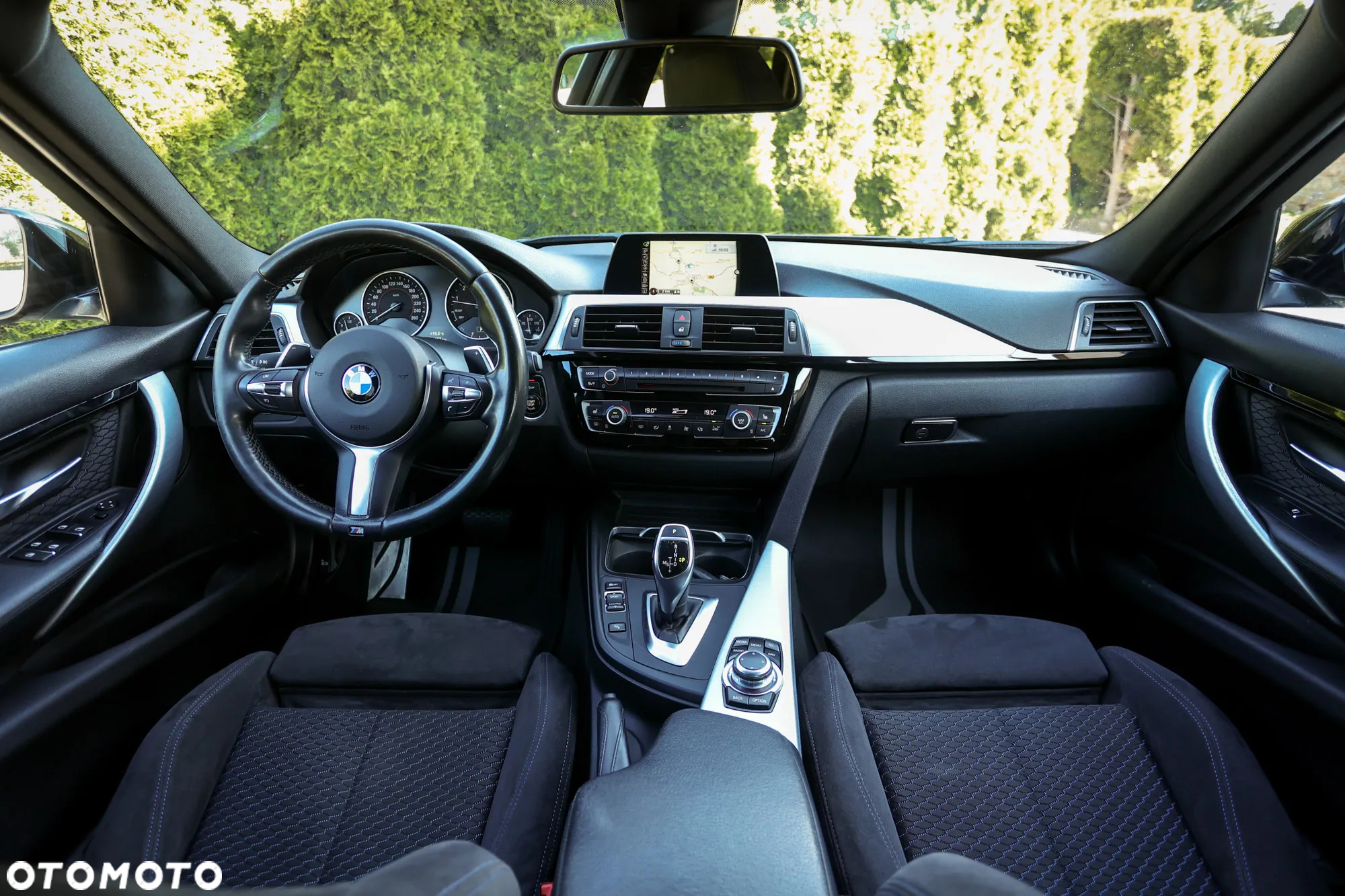 BMW Seria 3 330i Touring Edition M Sport Shadow - 6