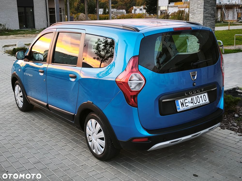 Dacia Lodgy 2021 photo 2