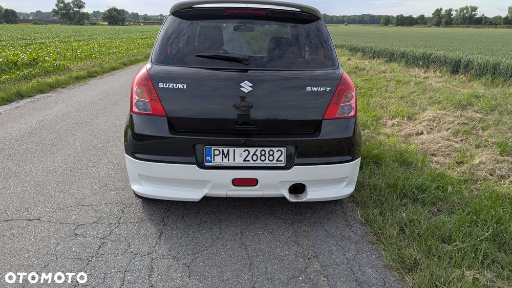 Suzuki Swift 1.3 Classic - 3