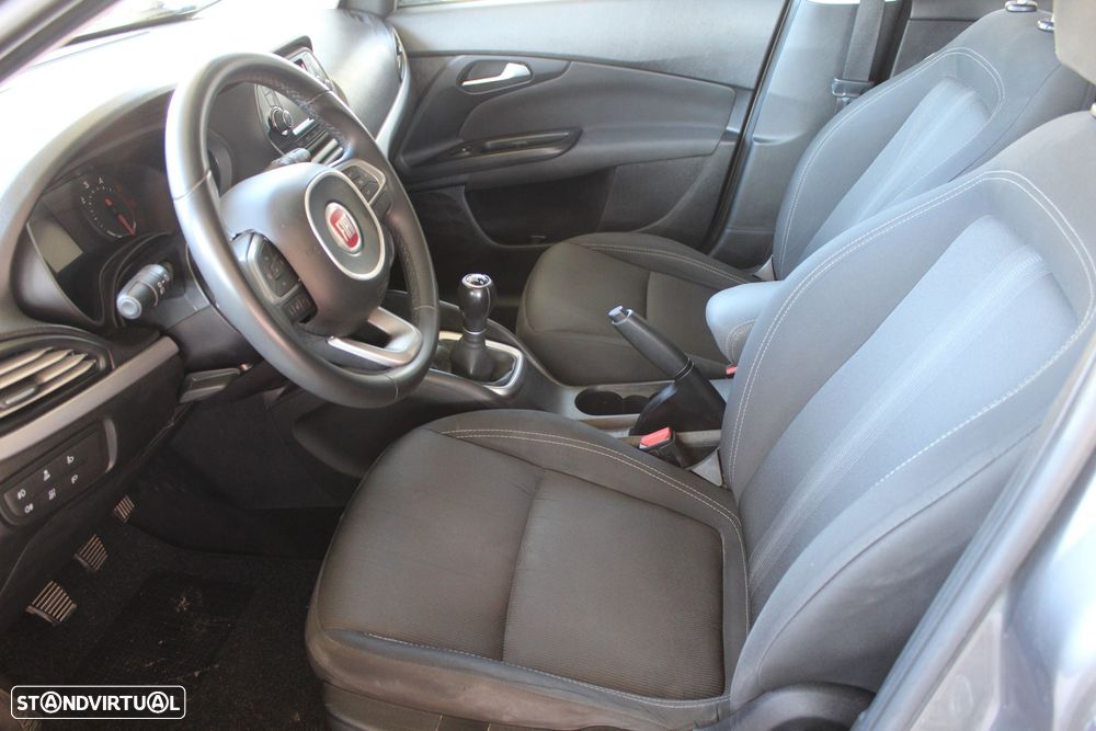 Fiat Tipo Station Wagon 1.3 M-Jet Lounge - 9