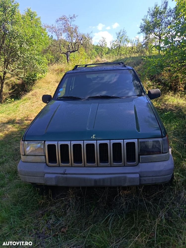 Jeep Grand Cherokee - 2