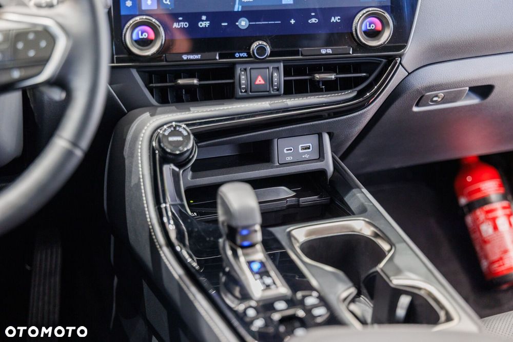 Lexus NX - 27
