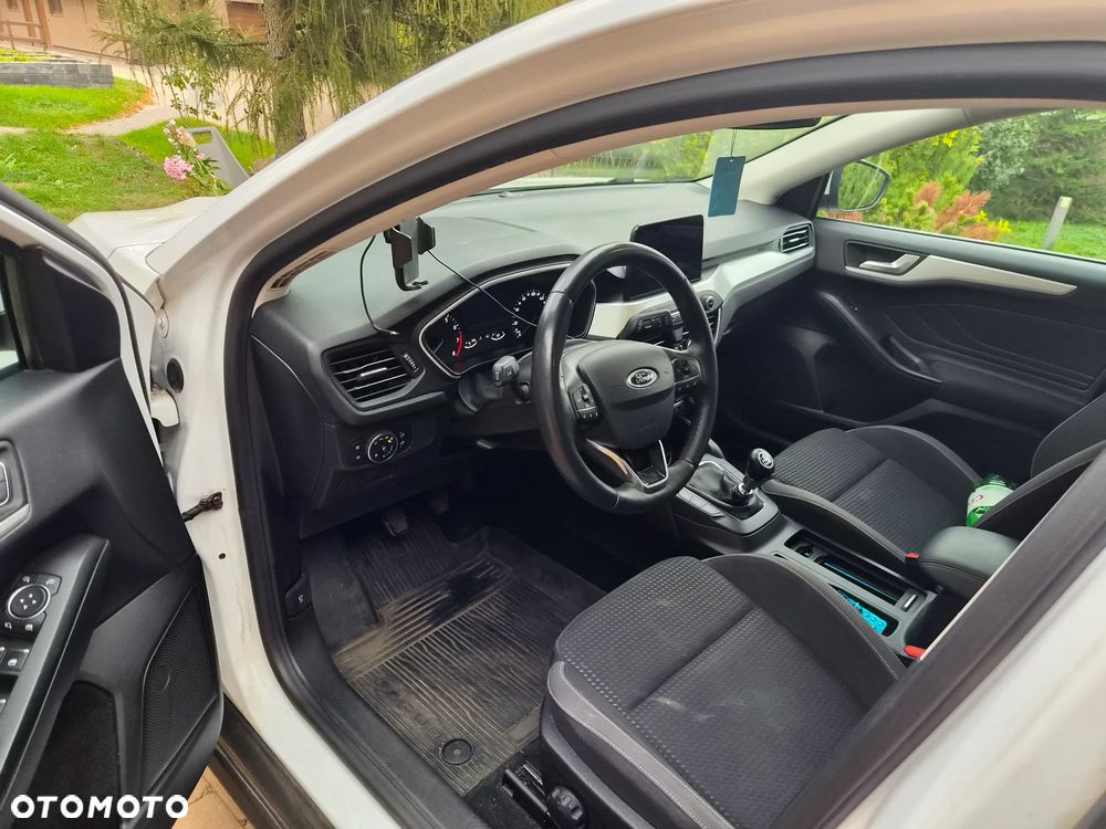 Ford Focus 1.0 EcoBoost Active Business - 7
