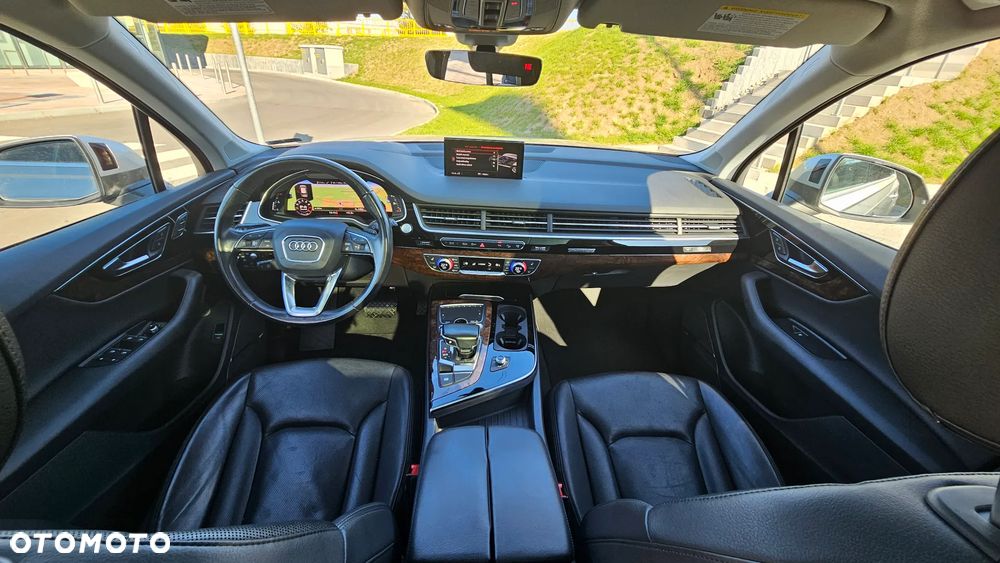 Audi Q7 3.0 TFSI Quattro Tiptr - 28