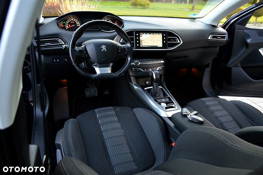 Peugeot 308 BlueHDi 150 EAT6 Stop & Start Business-Line - 25
