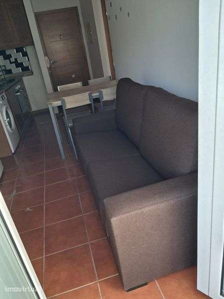 Arrendar T1 Mobilado - Grande imagem: 3/12