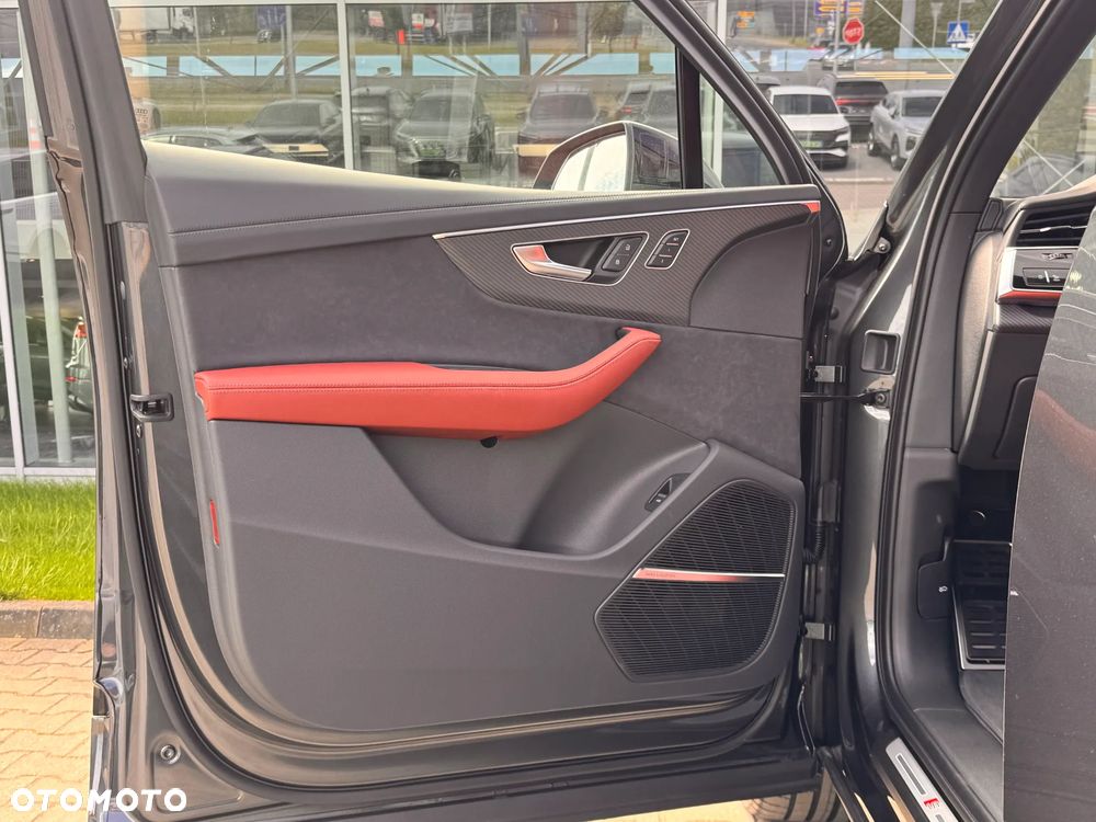 Audi SQ7 - 12