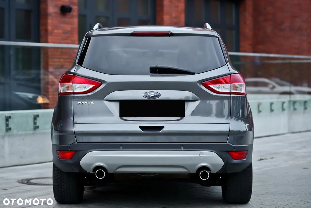 Ford Kuga 2.0 TDCi 4x4 Titanium - 14
