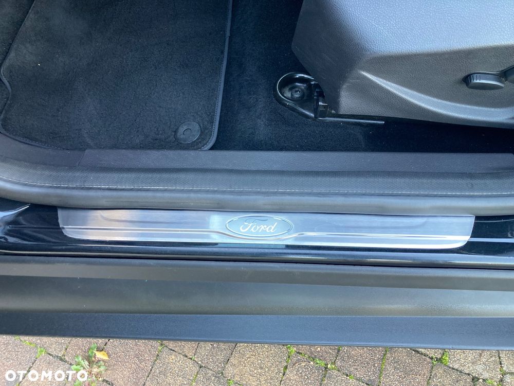 Ford Focus 1.6 EcoBoost Titanium - 20