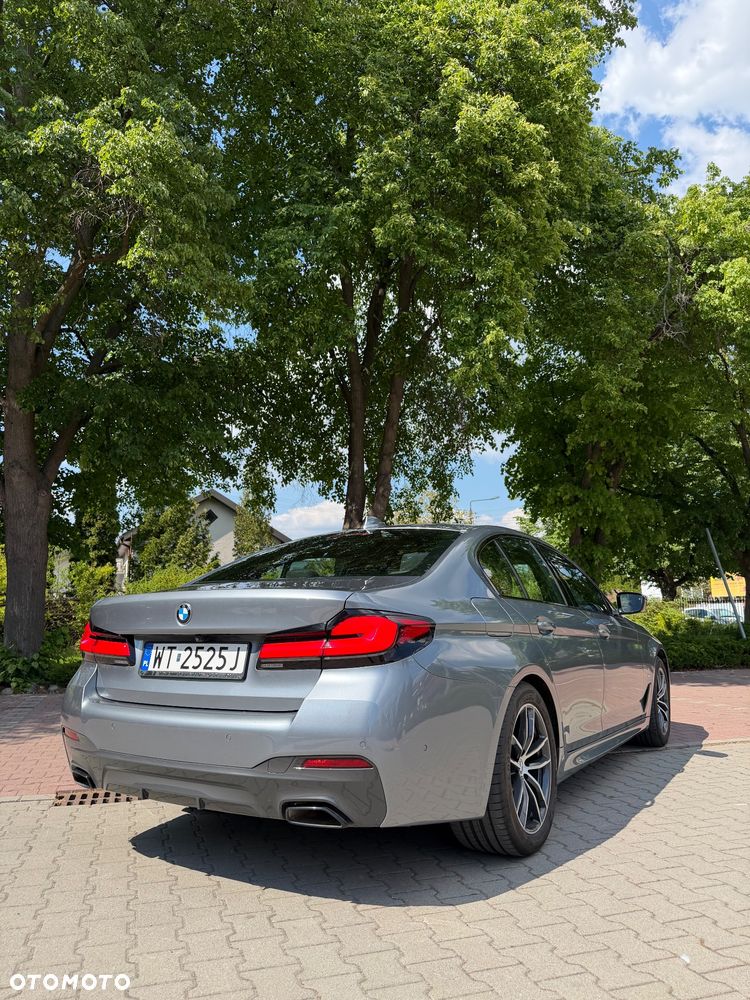 BMW Seria 5 520d xDrive mHEV M Sport sport - 10