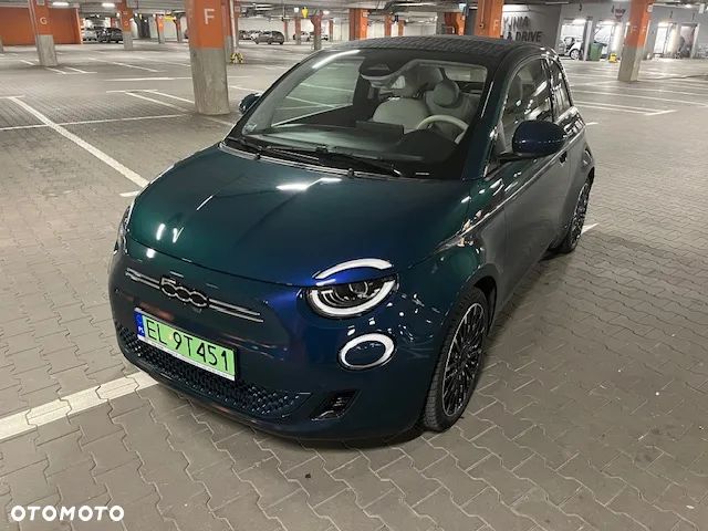 Fiat 500 La Prima