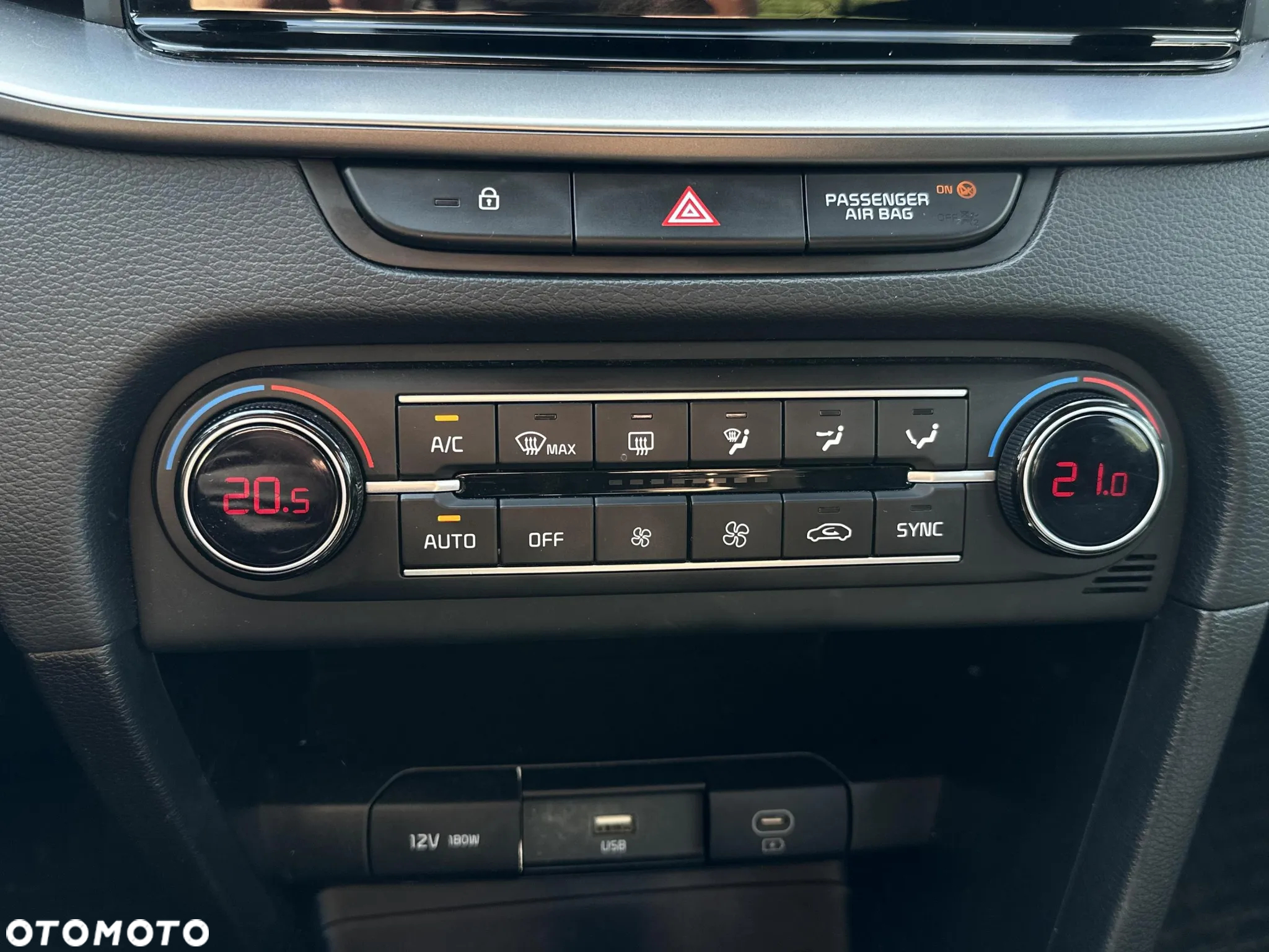 Kia Ceed 1.5 T-GDI M DCT - 16