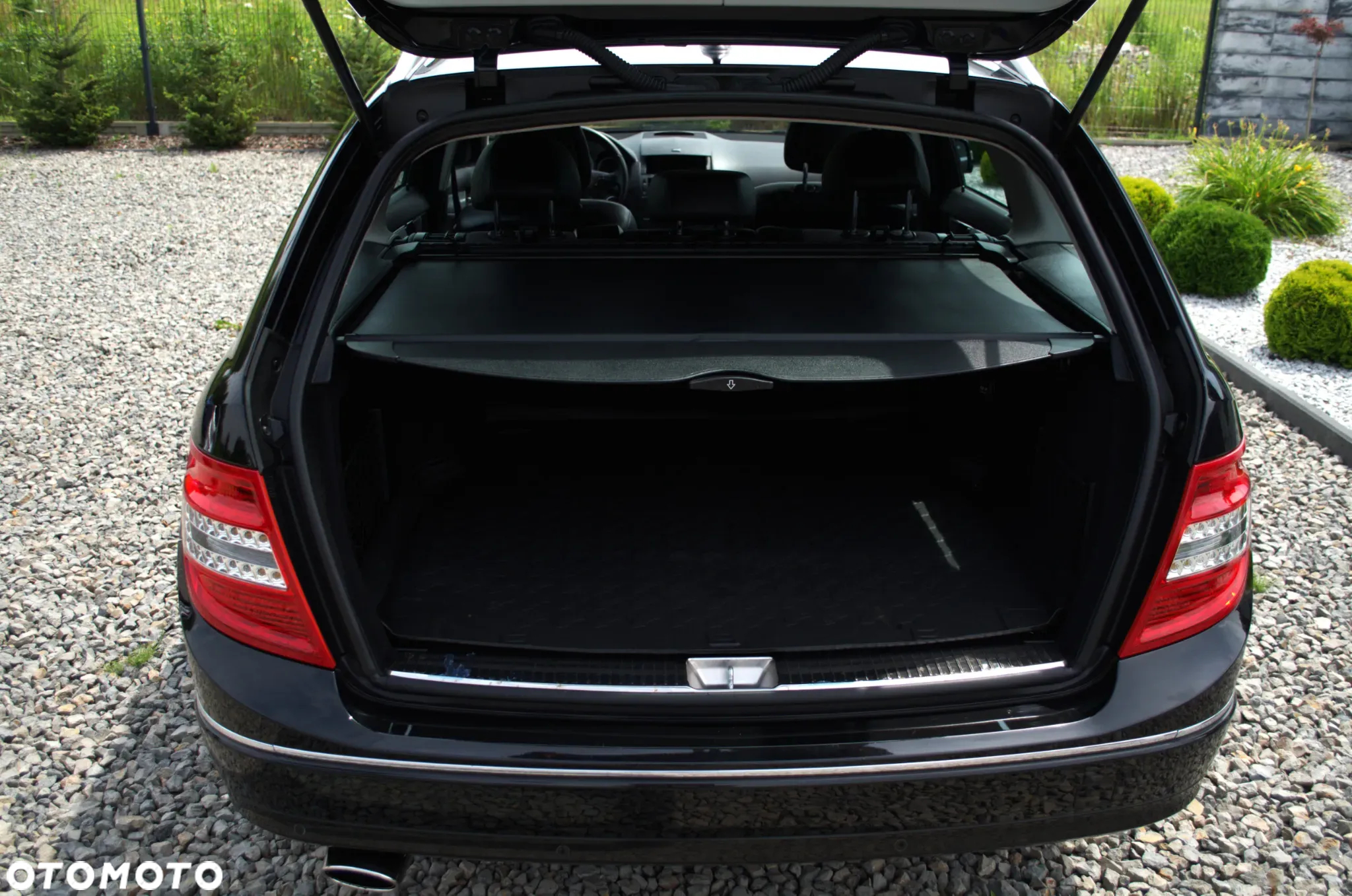 Mercedes-Benz Klasa C 200 T (BlueEFFICIENCY) Avantgarde - 17