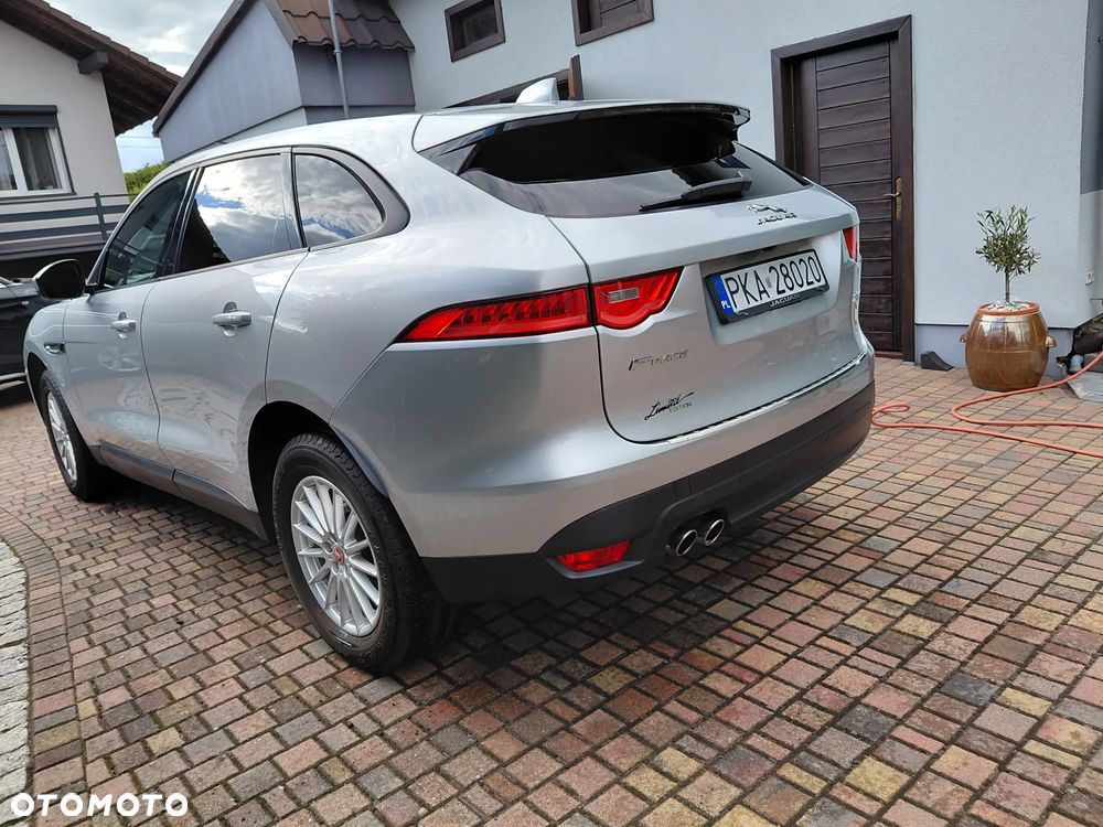 Jaguar F-Pace 20d AWD Prestige - 11