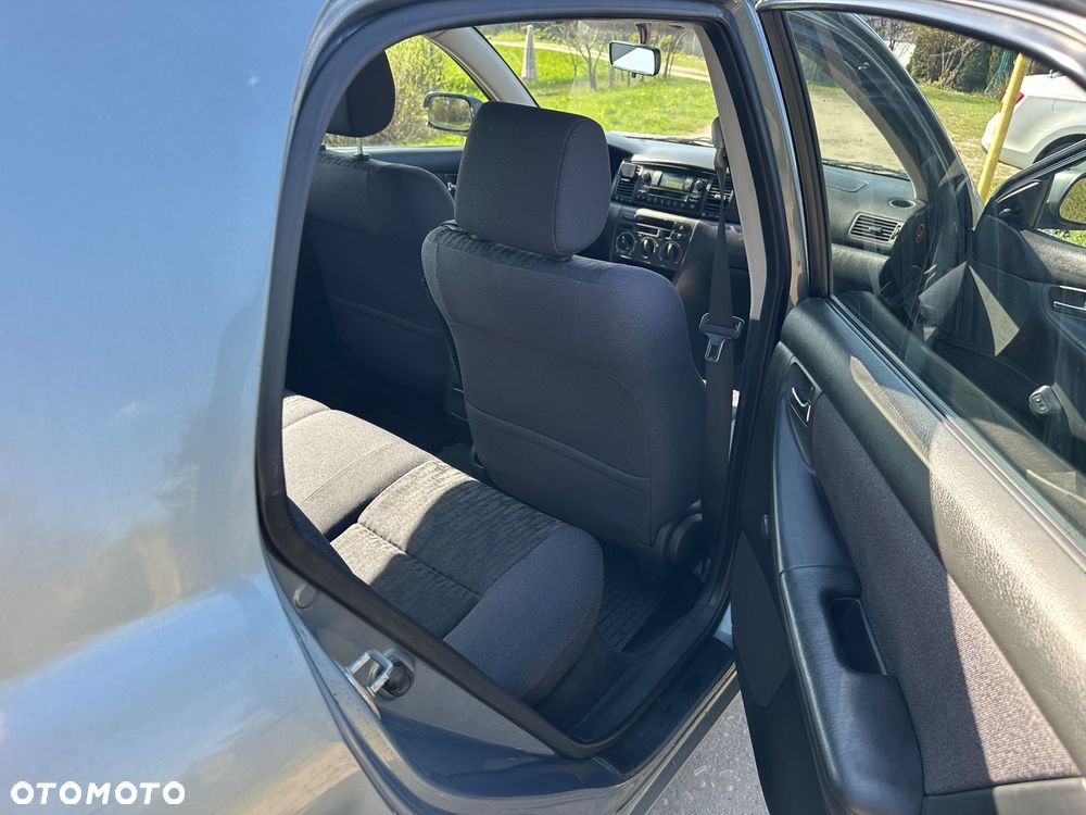 Toyota Corolla 1.4 VVT-i Terra - 20