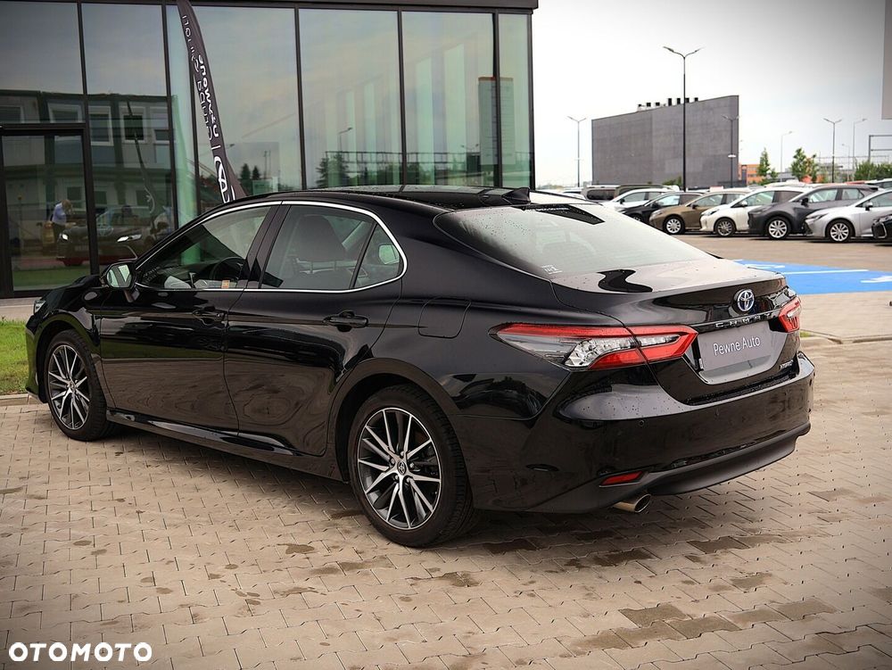Toyota Camry 2.5 Hybrid Executive CVT - 6