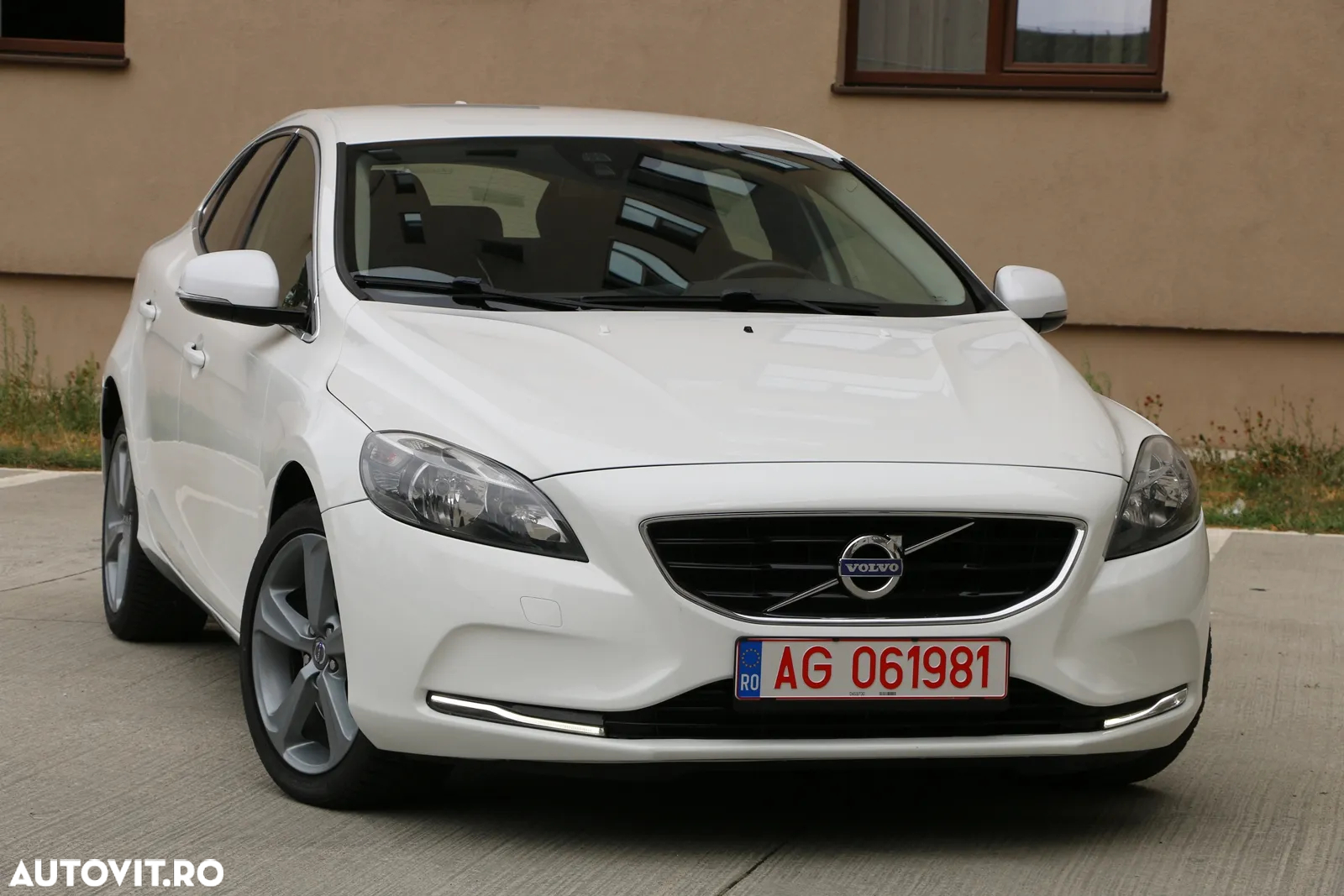 Volvo V40 D3 Geartronic Summum - 12