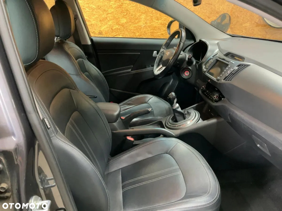 Kia Sportage 1.6 GDI Business Line M 2WD - 12