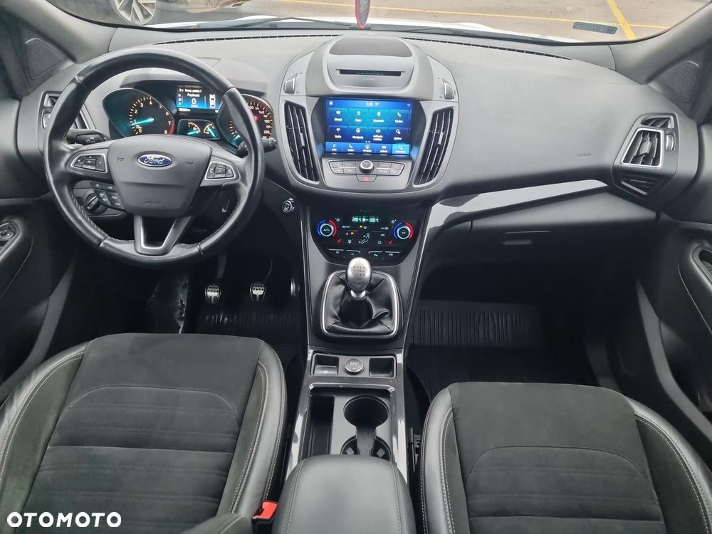 Ford Kuga 1.5 EcoBoost FWD Trend ASS - 3