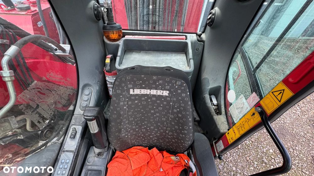 Liebherr LH24 - 13