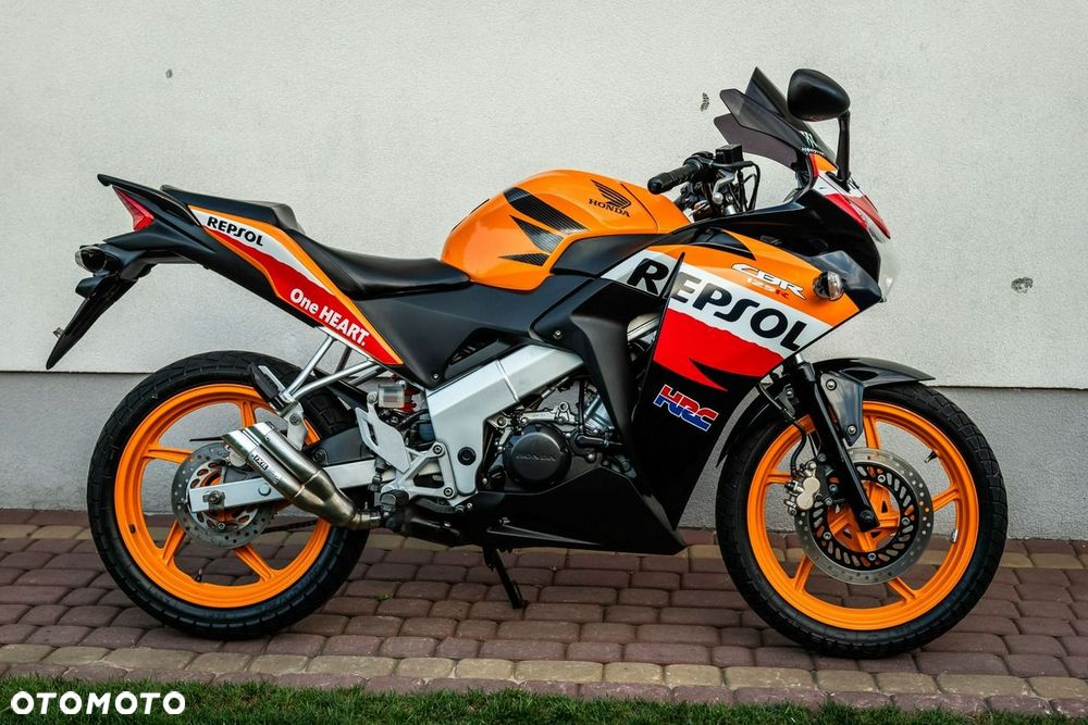 Honda CBR - 3