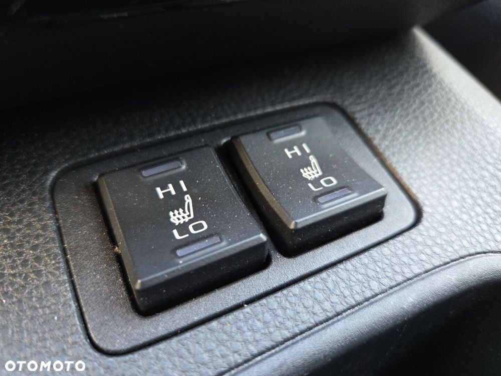 Toyota Corolla Cross 2.0 Hybrid Executive - 30