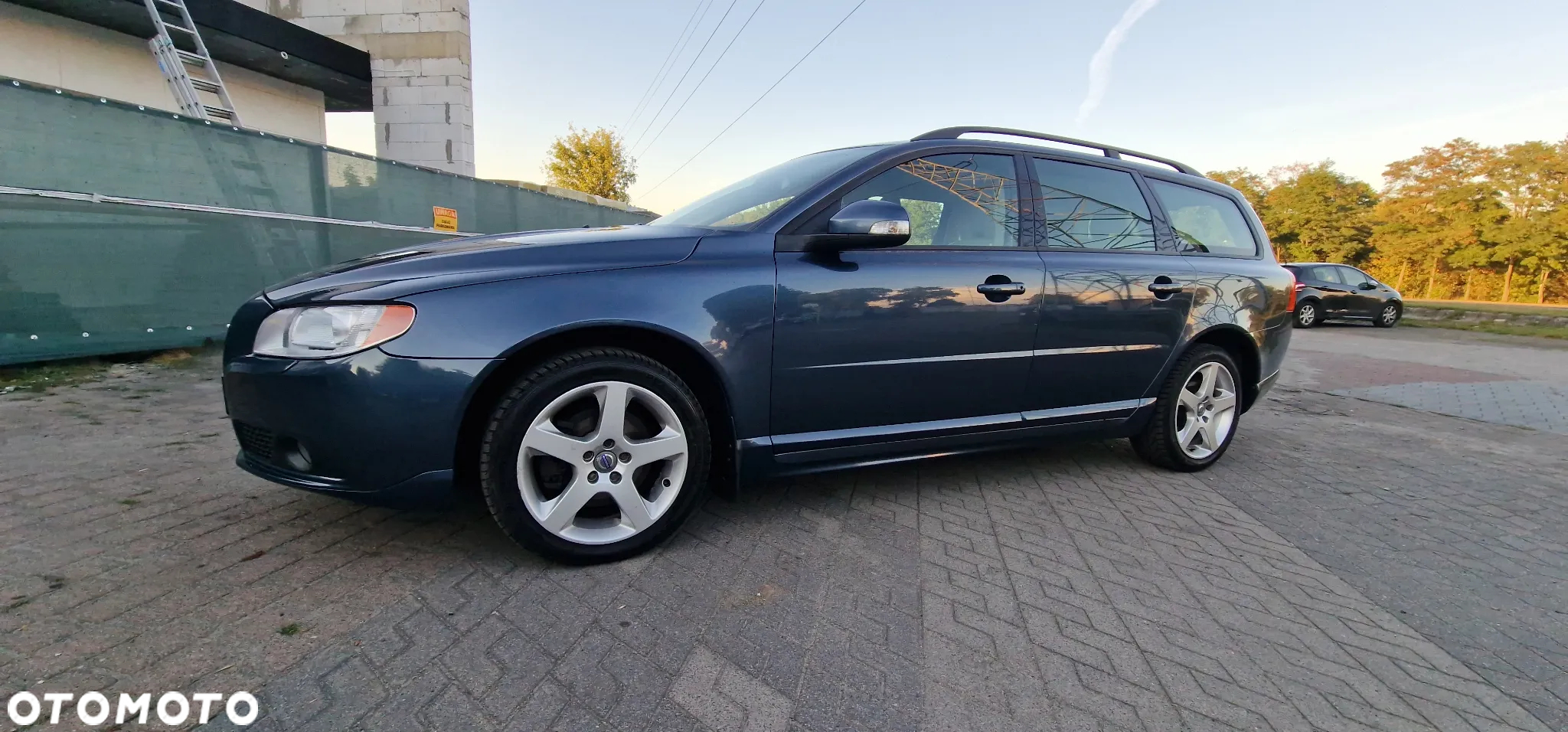Volvo V70 2.0 Momentum - 21