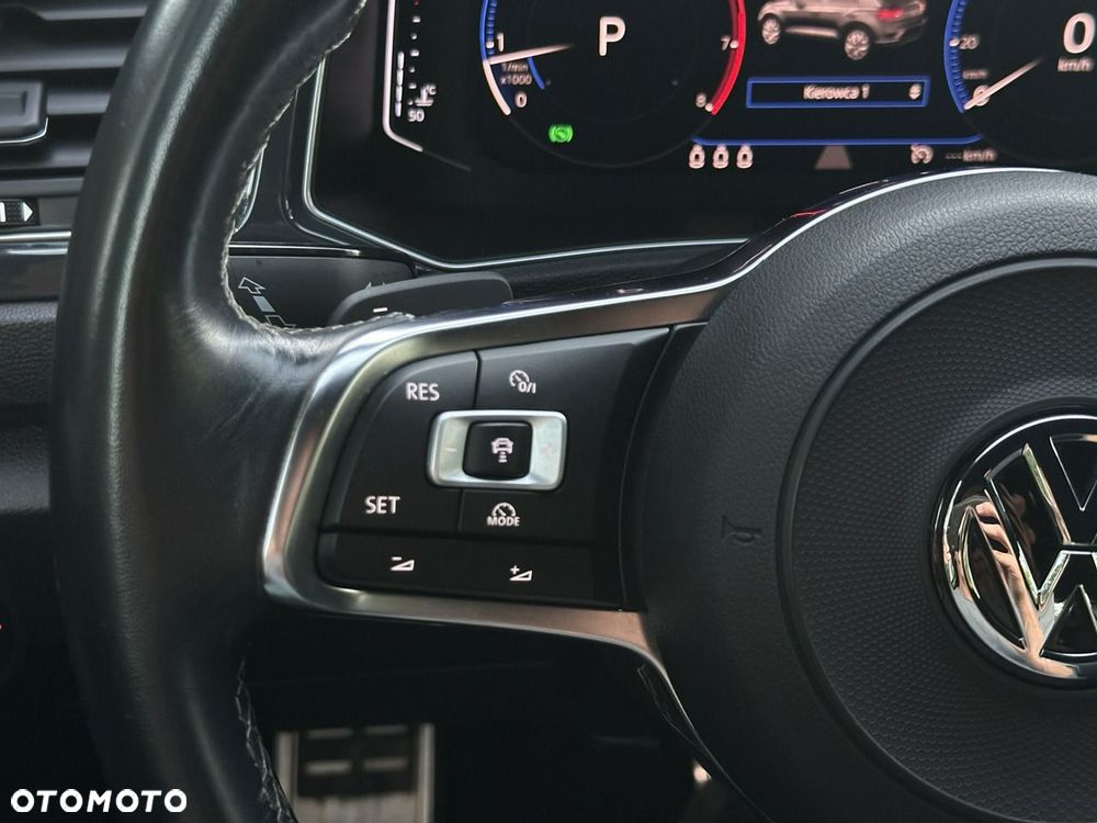 Volkswagen T-Roc - 35