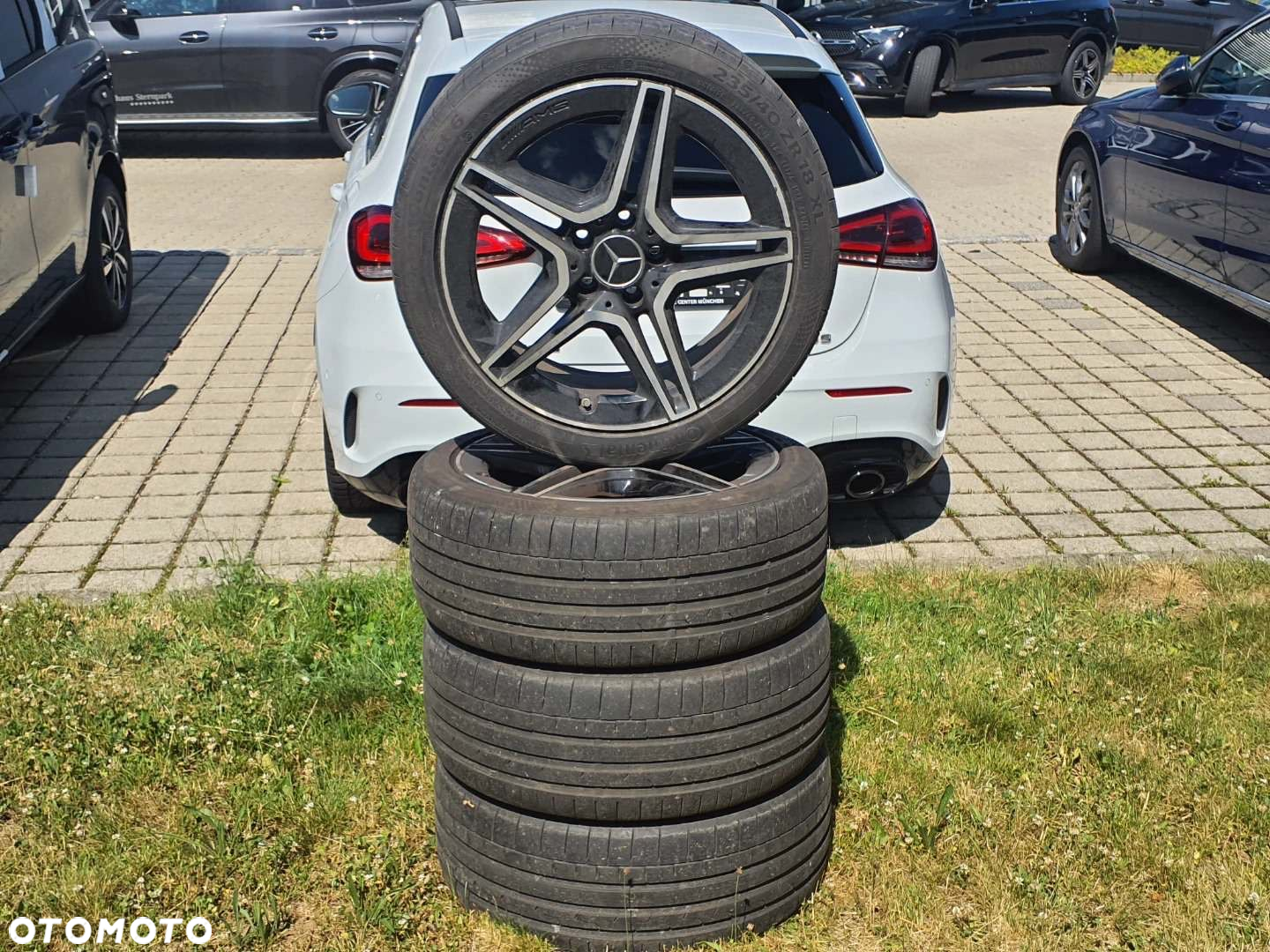 Mercedes-Benz Klasa A 35 AMG 4-Matic 7G-DCT - 37