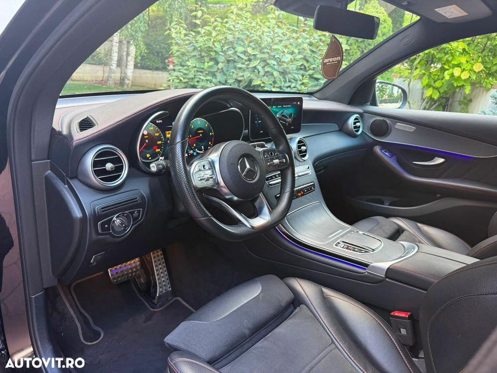 Mercedes-Benz GLC Coupe 300 d 4Matic 9G-TRONIC AMG Line Plus - 27