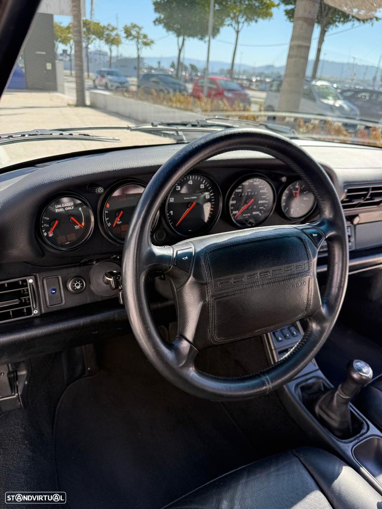 Porsche 911 (964) Cabriolet 3.6 Carrera 2 - 16