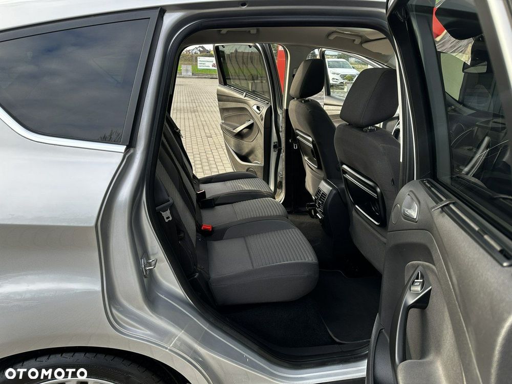 Ford C-MAX 2.0 TDCi Start-Stop-System Titanium - 15