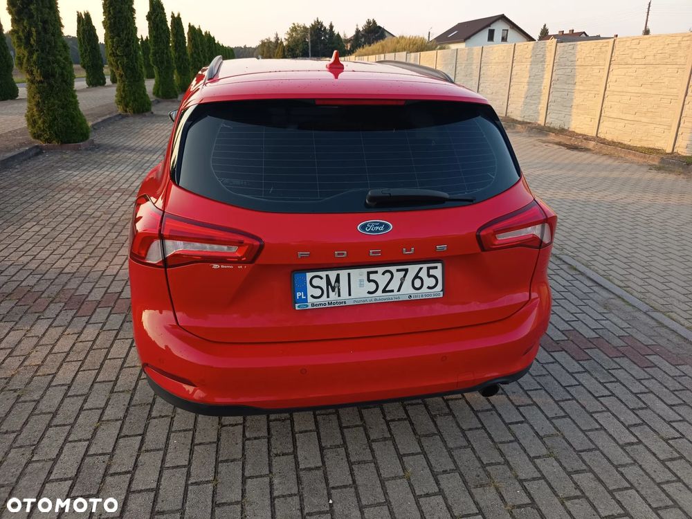 Ford Focus 1.0 EcoBoost Trend Edition - 9