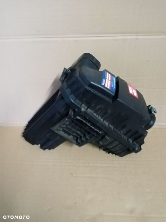 Obudowa filtra powietrza Peugeot 407 3.0 V6 9644909580 - 2