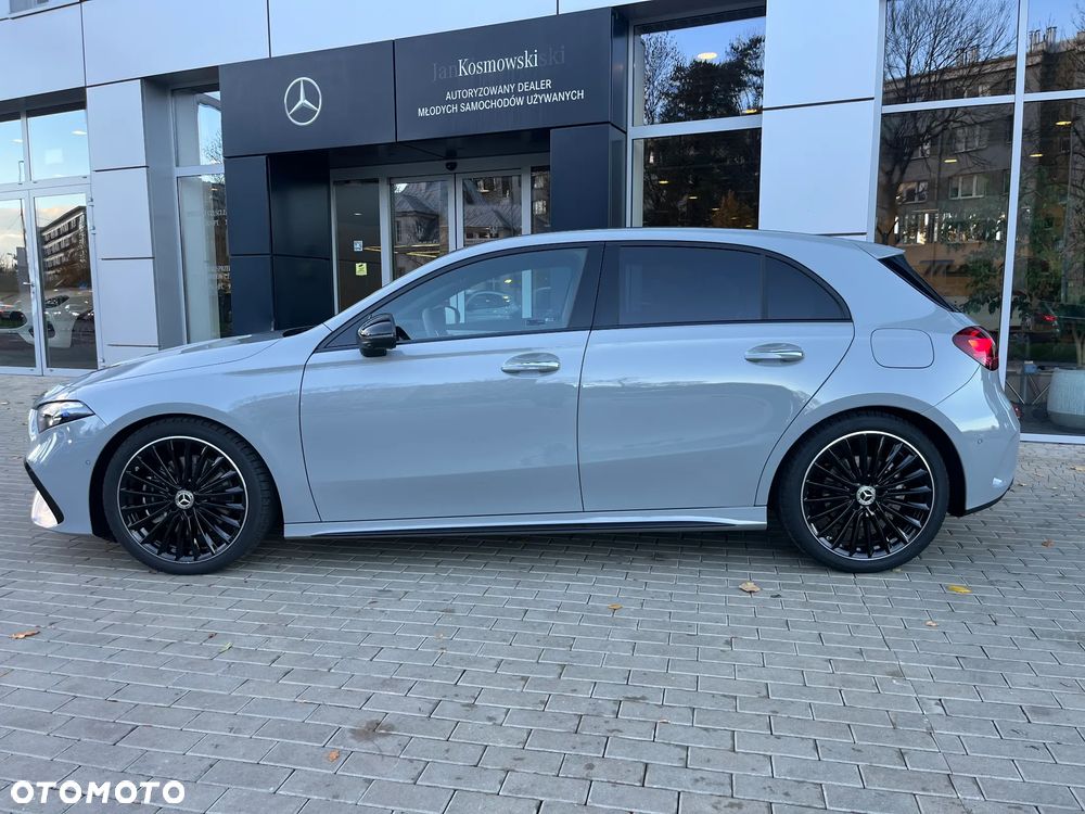 Mercedes-Benz Klasa A 220 4-Matic AMG Line 8G-DCT - 7