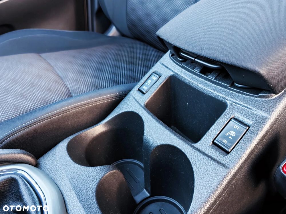 Nissan Qashqai 1.6 DIG-T N-Connecta - 34