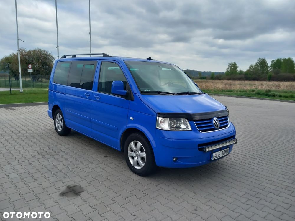 Volkswagen Multivan - 9