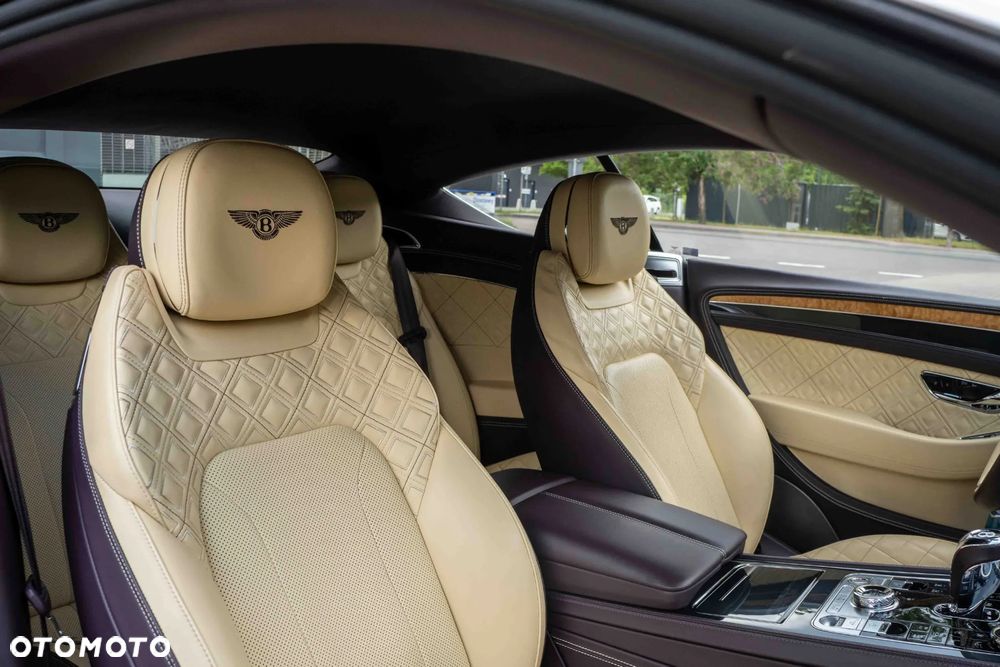 Bentley Continental GT - 20