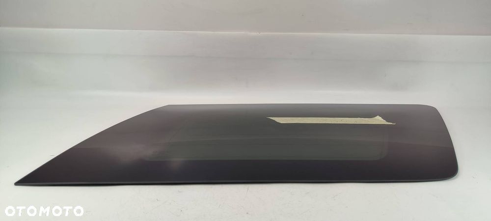 SZYBA TYŁ CHEVROLET TAHOE PRAWA - 2