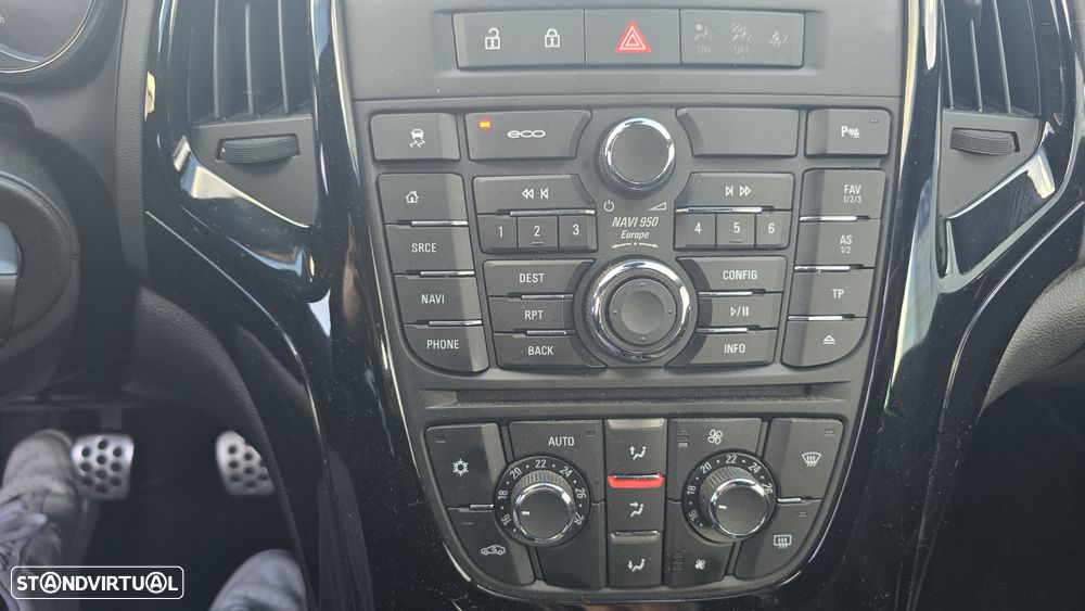 Opel Astra GTC 1.6 T S/S J20 - 26