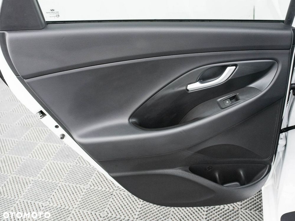 Hyundai i30 1.0 T-GDI Smart - 21