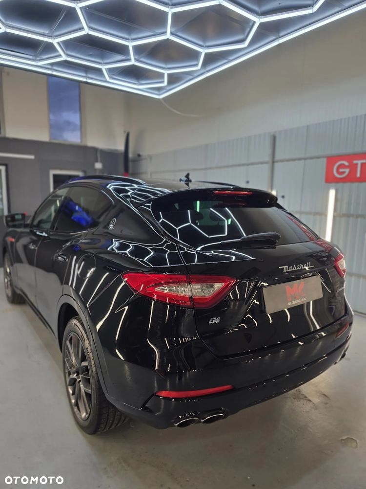 Maserati Levante Q4 - 6