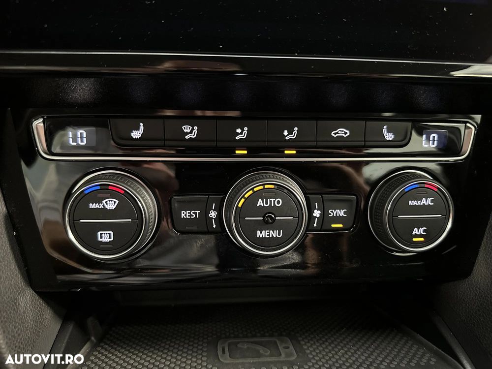 Volkswagen Passat - 13