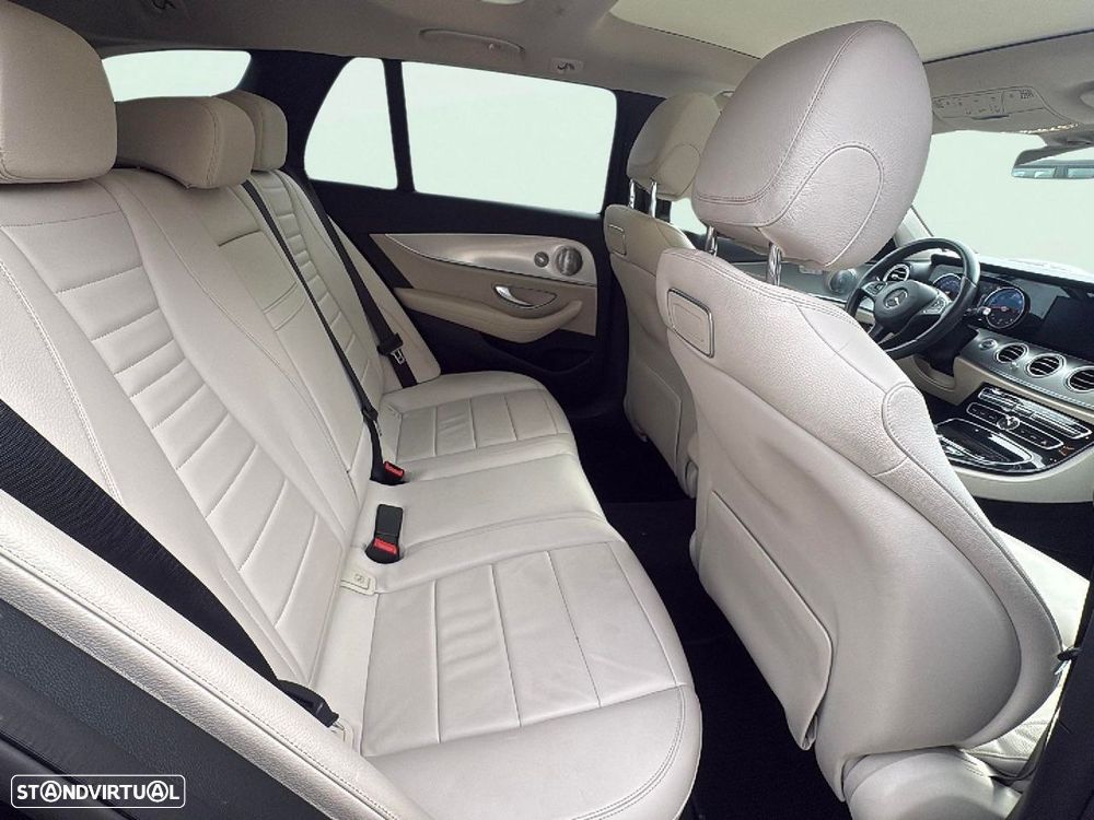 Mercedes-Benz E 220 d Avantgarde - 17