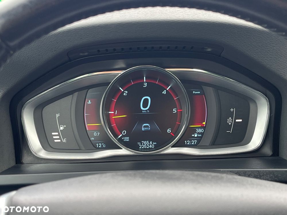 Volvo V60 D4 Edition Pro - 22