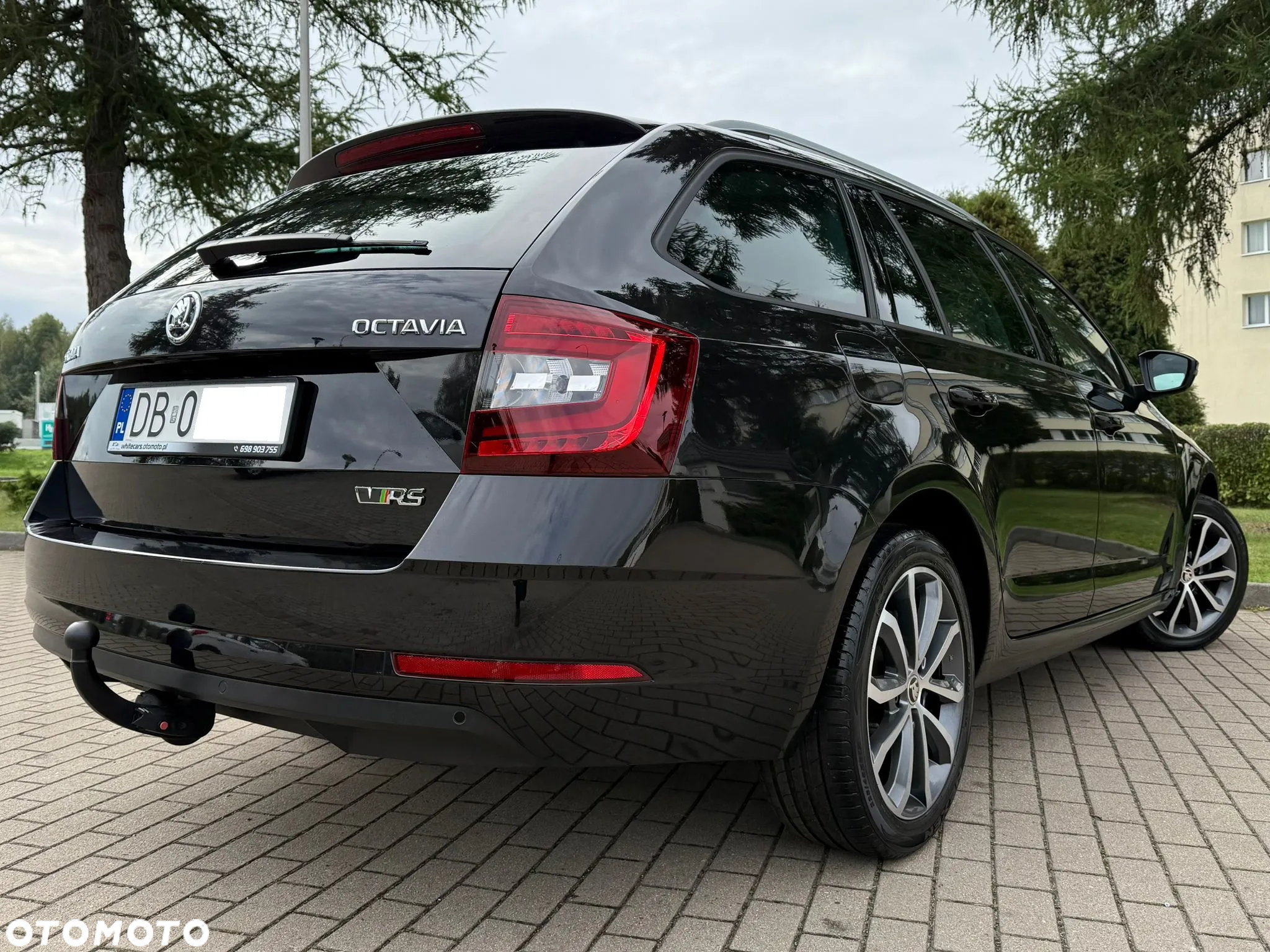 Skoda Octavia Combi 2.0 TDI DSG Exclusive - 27