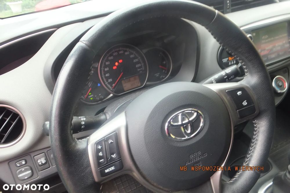 Toyota Yaris 1.33 Premium EU6 - 4