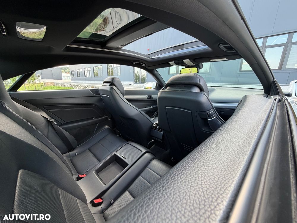 Mercedes-Benz E 220 CDI DPF BlueEFFICIENCY 7G-TRONIC Avantgarde - 22