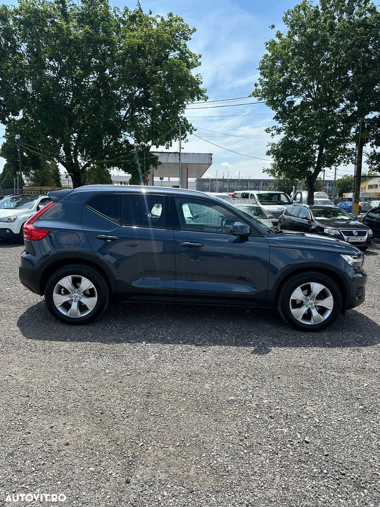 Volvo XC 40 T2 AT8 Momentum - 13